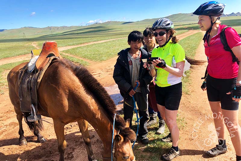 Cycle travel Mongolia