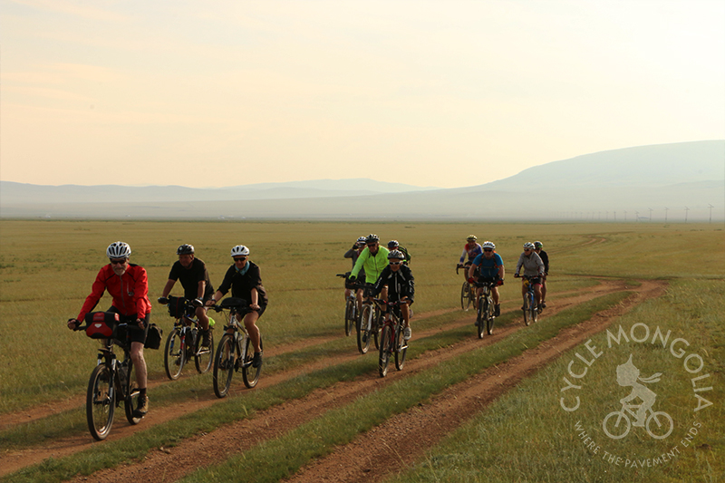 Riding across vast valley - Mongolian Khenty Mountains