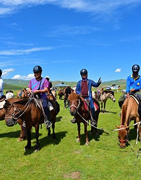 Classic Mongolia - Hiking, cycling & horse riding tour - 7 days